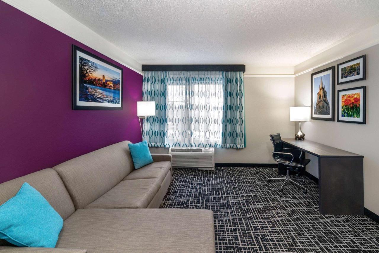 Hotel La Quinta By Wyndham Latham Albany Airport Exterior foto