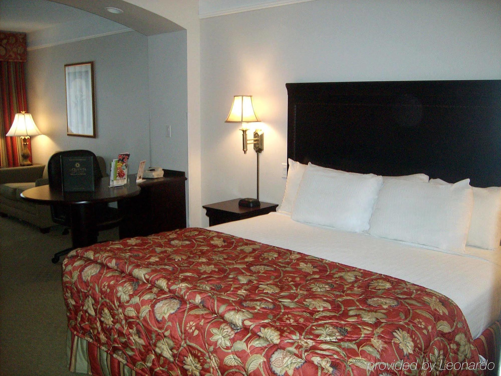 Hotel La Quinta By Wyndham Latham Albany Airport Exterior foto