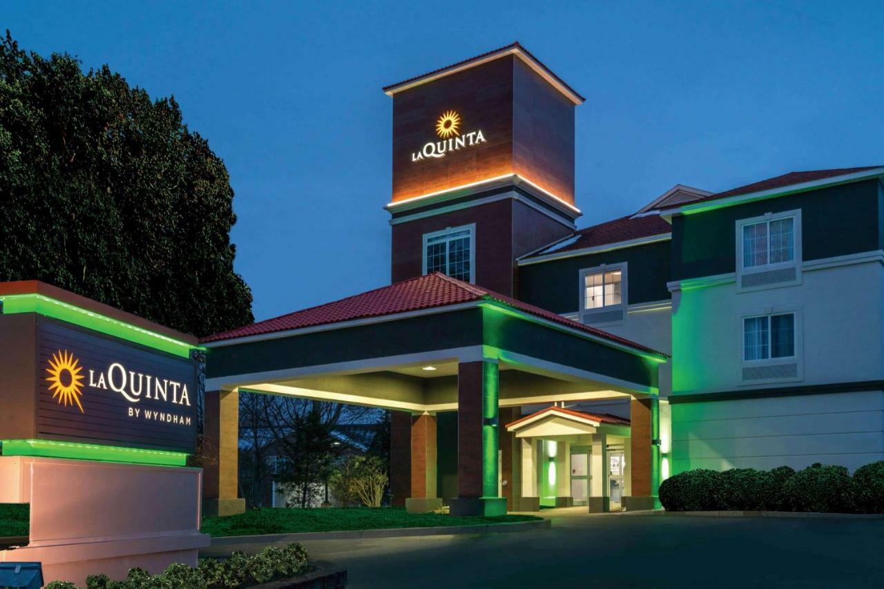 Hotel La Quinta By Wyndham Latham Albany Airport Exterior foto