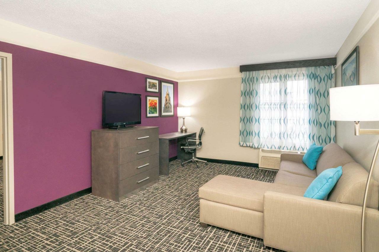 Hotel La Quinta By Wyndham Latham Albany Airport Exterior foto